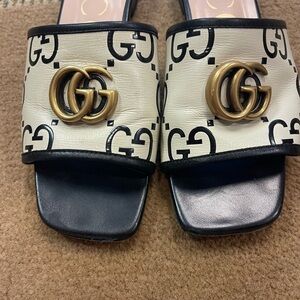Gucci shoes